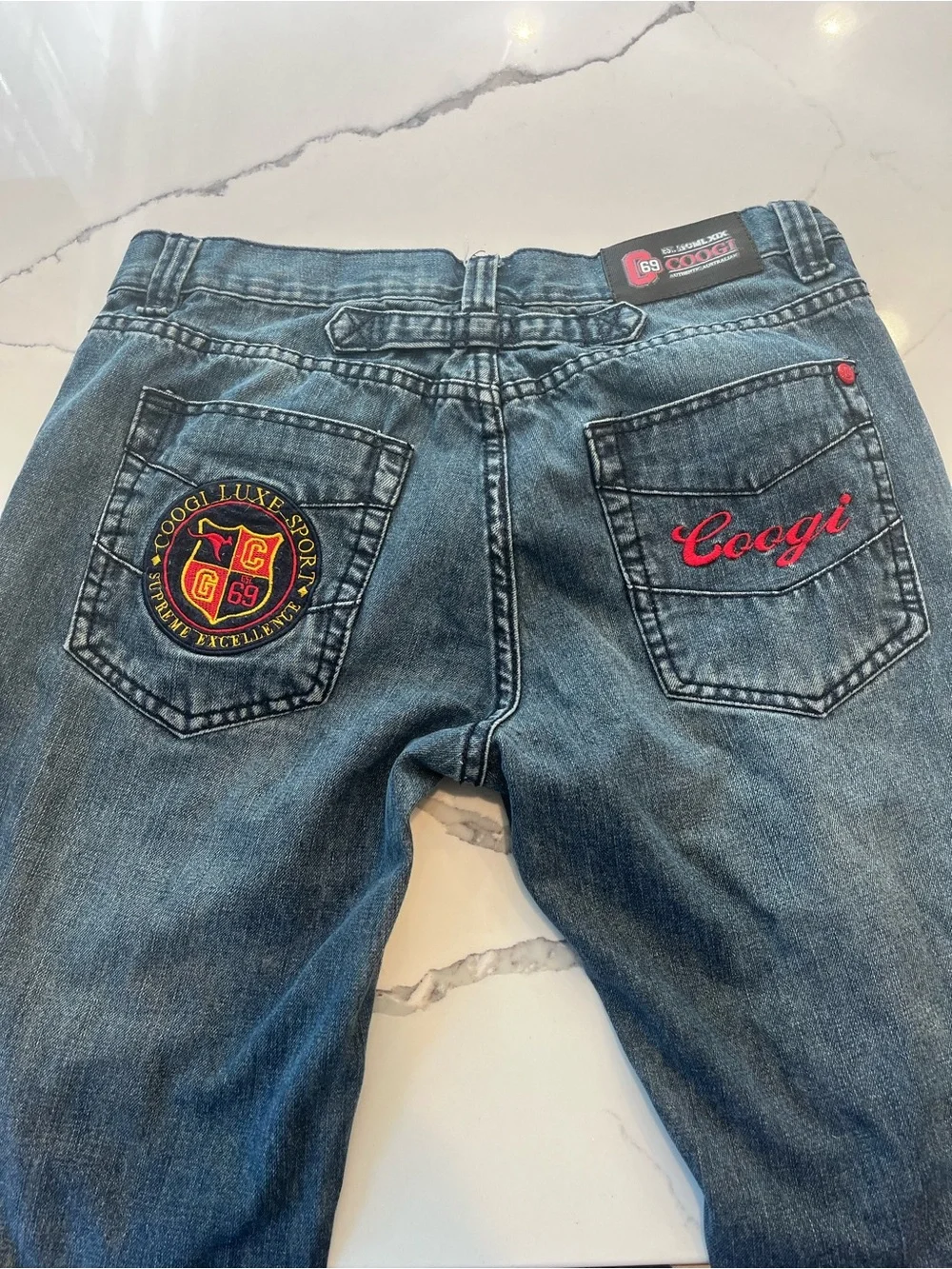 COOGI Men's Blue Straight Jeans with Embroidered Back Pockets